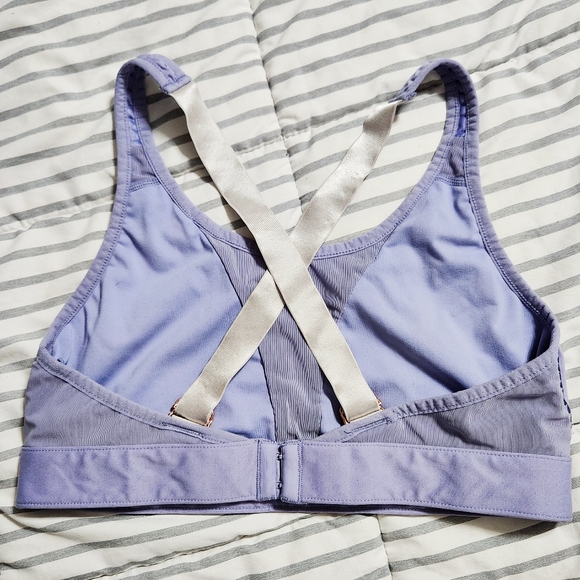 Fabletics Zoe High Impact Sports Bra IV in Lavender Purple XL - Picture 4 of 5